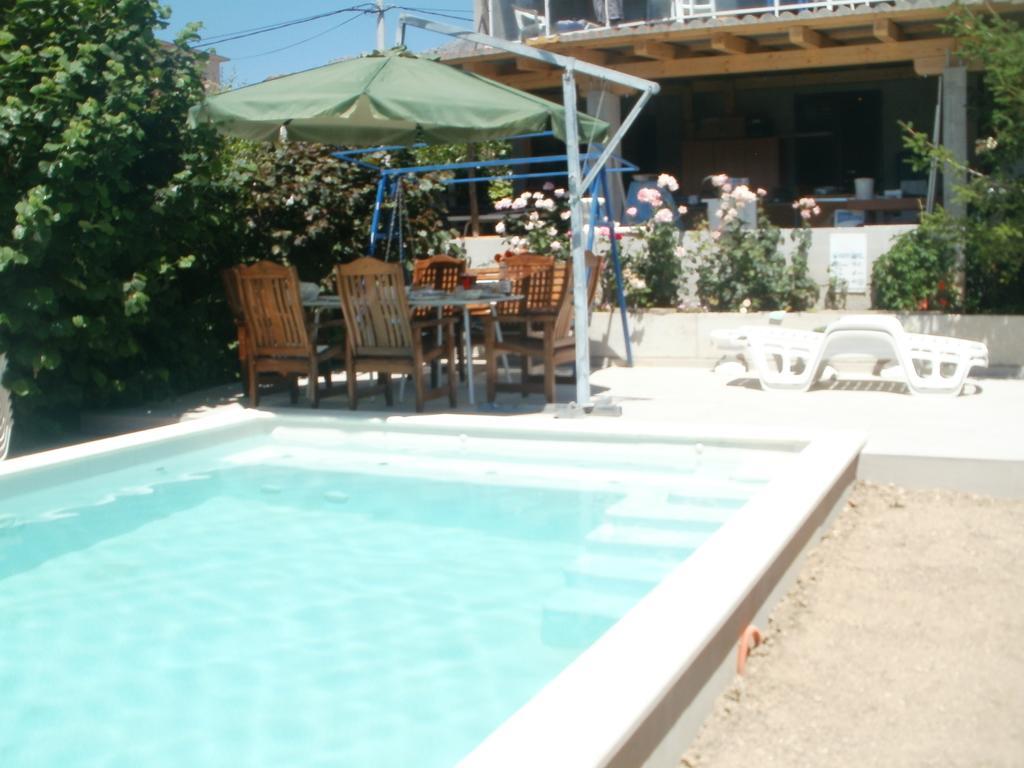 Beach Apartments Toni 珀德垂那 外观 照片